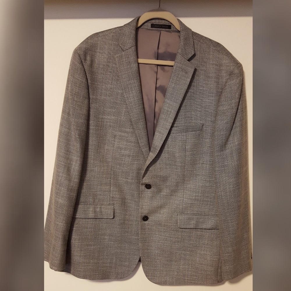 Van Heusen Sport Coat 48R Slim Fit